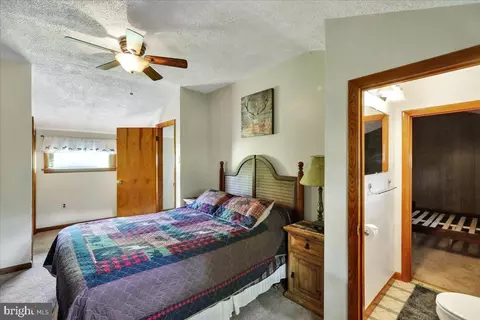 518 Spring Valley Rd, Reading, PA 19604 photo 27