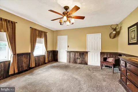 518 Spring Valley Rd, Reading, PA 19604 photo 16