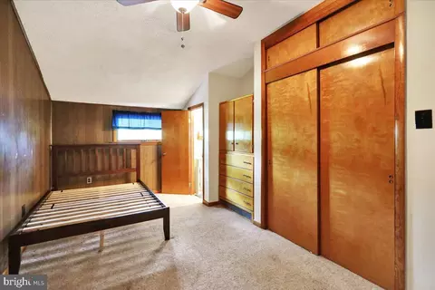 518 Spring Valley Rd, Reading, PA 19604 photo 29