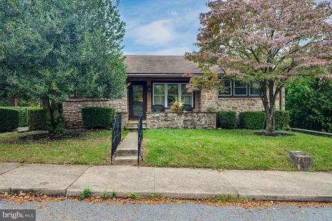 376 Northmont Ave, Hamburg, PA 19526