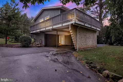 3416 Eisenbrown Rd, Reading, PA 19605