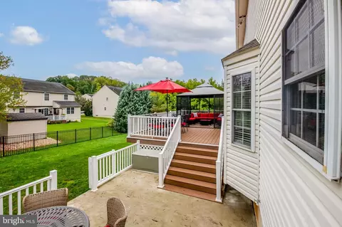 Exterior - 3 Nancy Cir, Reading, PA 19606 photo 12 of 15