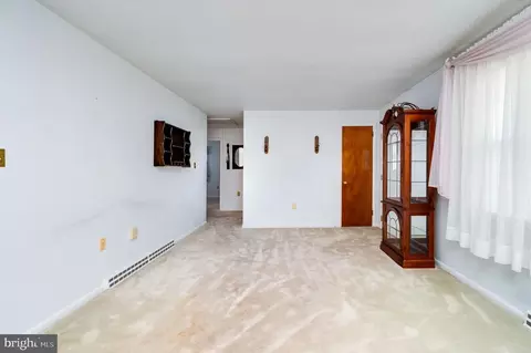 Living - 311 S Sterley St, Reading, PA 19607 photo 3 of 5