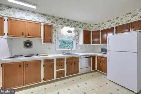 Kitchen - 413 Weidman Ave, Sinking Spring, PA 19608 photo 2 of 3