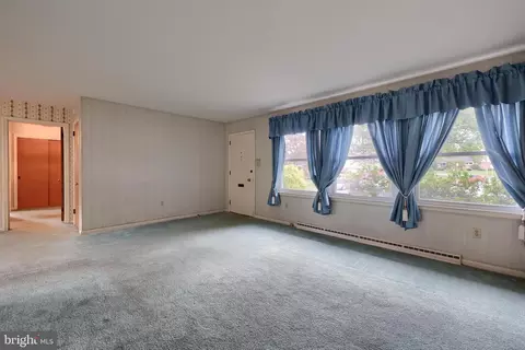 Living - 413 Weidman Ave, Sinking Spring, PA 19608 photo 1 of 3