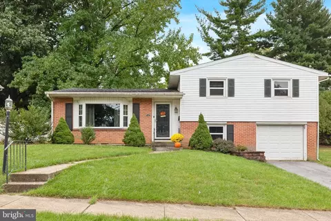 140 Octagon Ave, Reading, PA 19608