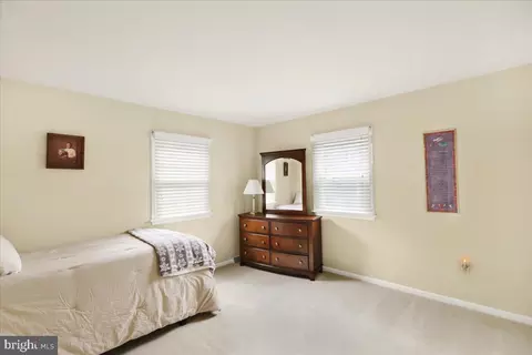 258 New Castle Dr, Reading, PA 19607 photo 33