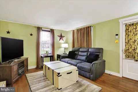 109 Cacoosing, Reading, PA 19608 photo 6