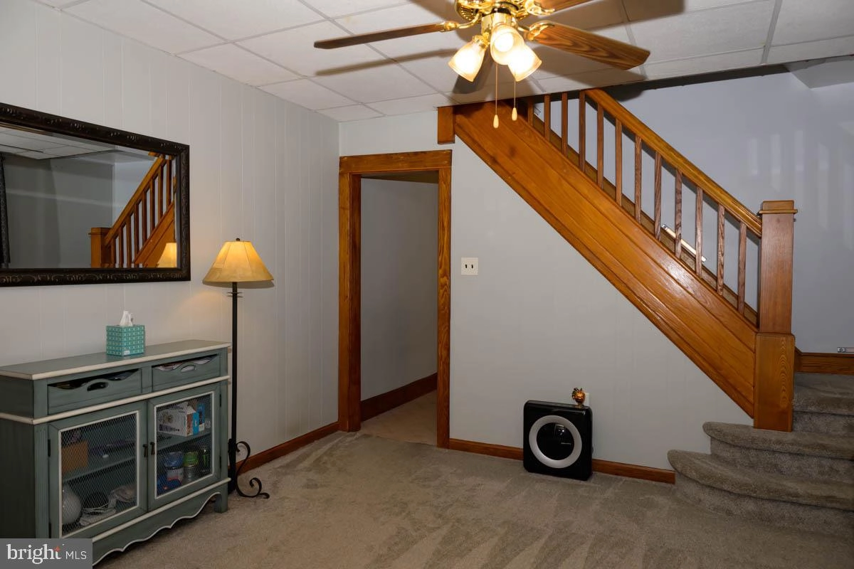 Entry Way - 203 N Brobst St, Reading, PA 19607 photo 2 of 4