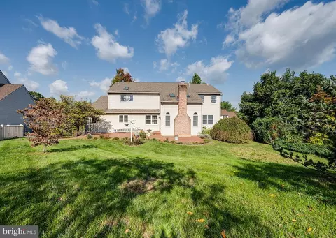 10 Pacific Ave, Reading, PA 19608 photo 56