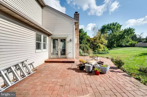10 Pacific Ave, Reading, PA 19608 photo 60
