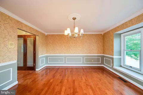 10 Pacific Ave, Reading, PA 19608 photo 11
