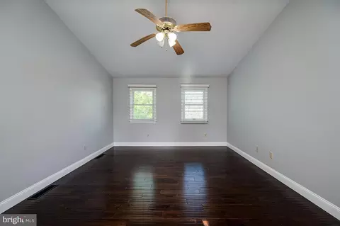 10 Pacific Ave, Reading, PA 19608 photo 42