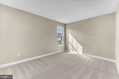 37 Thymebrook Dr, Reading, PA 19606 photo 8