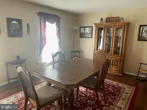 Dining - 1859 Shellbark Dr, Reading, PA 19608 photo 3 of 5