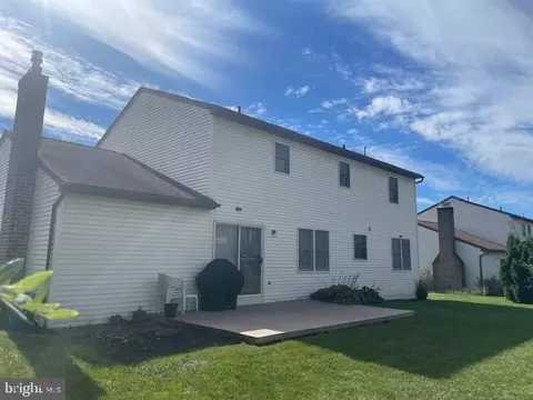 Exterior - 1859 Shellbark Dr, Reading, PA 19608 photo 2 of 3