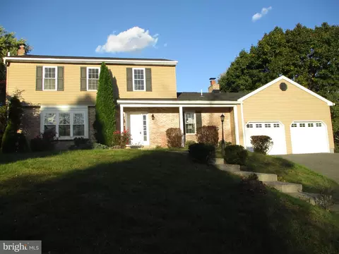 212 Cathy Ann Dr, Reading, PA 19606