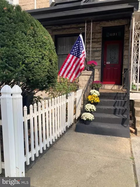 1121 N 5th St, Reading, PA 19601