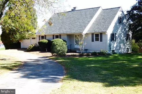 586 Indian Ln, Boyertown, PA 19512