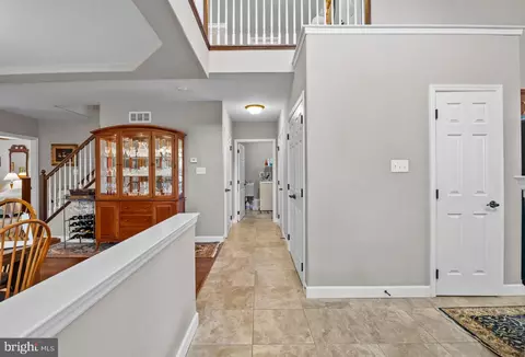 Entry Way - 16 Regina Dr, Sinking Spring, PA 19608 photo 1 of 3