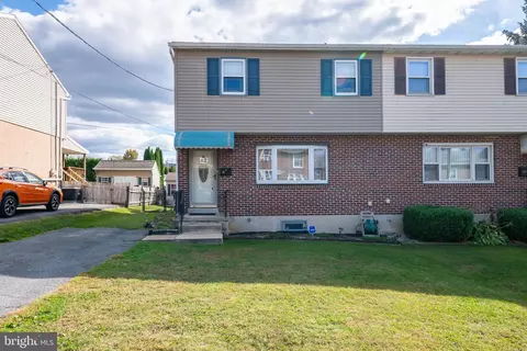 6 Girard Ave, Reading, PA 19605