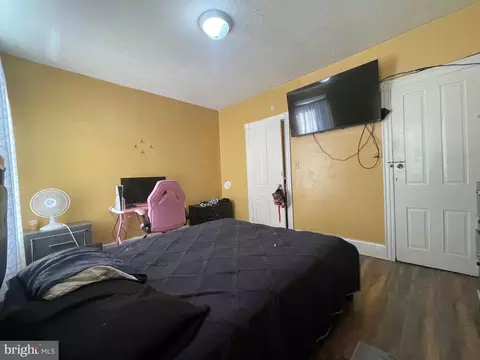 Bedroom - 1021 Spring St, Reading, PA 19604 photo 2 of 5