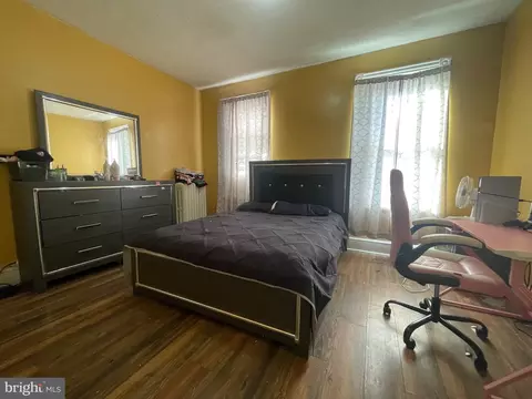 Bedroom - 1021 Spring St, Reading, PA 19604 photo 1 of 5