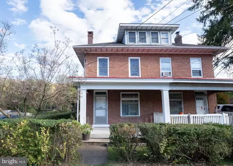 642 S Reading Ave, Boyertown, PA 19512