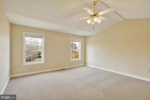 303 Diane Ave, Reading, PA 19608 photo 19