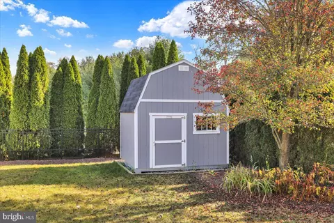303 Diane Ave, Reading, PA 19608 photo 40