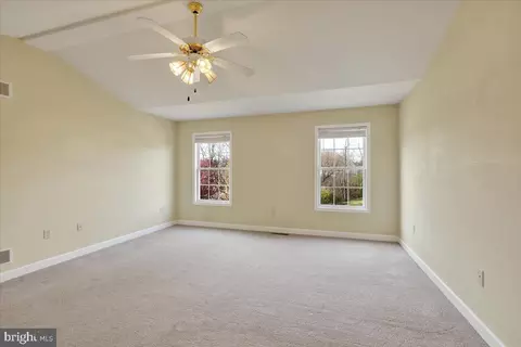303 Diane Ave, Reading, PA 19608 photo 21