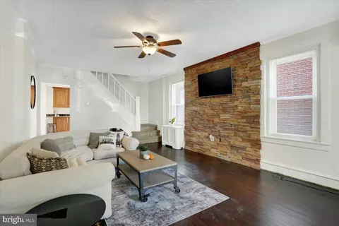 Living - 2028 Spring St, Reading, PA 19609 photo 1 of 2