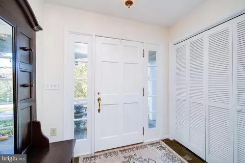 Entry Way - 3435 River Rd, Reading, PA 19605 photo 5 of 5