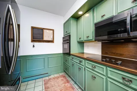 Kitchen - 3435 River Rd, Reading, PA 19605 photo 4 of 5