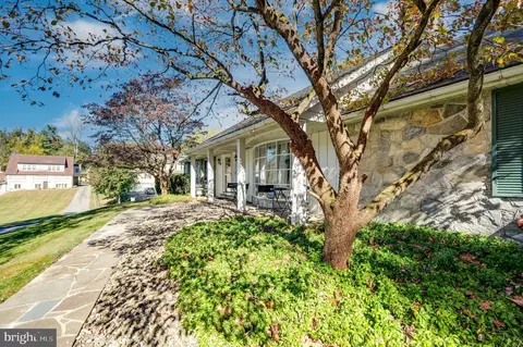 Exterior - 3435 River Rd, Reading, PA 19605 photo 3 of 11