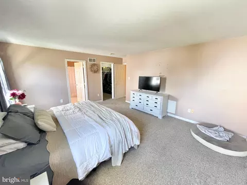 Bedroom - 111 Crestview Dr, Reading, PA 19608 photo 4 of 5