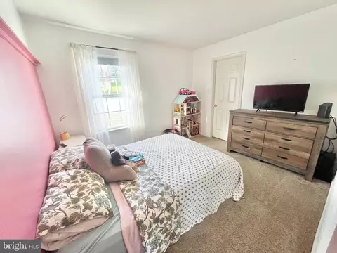 Bedroom - 111 Crestview Dr, Reading, PA 19608 photo 2 of 5