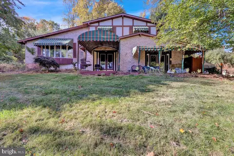 110 Antietam Trace Dr, Reading, PA 19606
