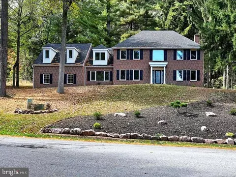 3 Hessian Blvd, Reading, PA 19607