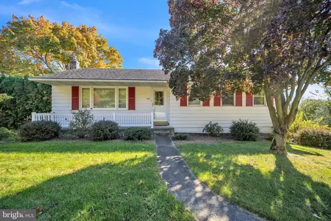 232 Faust Rd, Reading, PA 19608