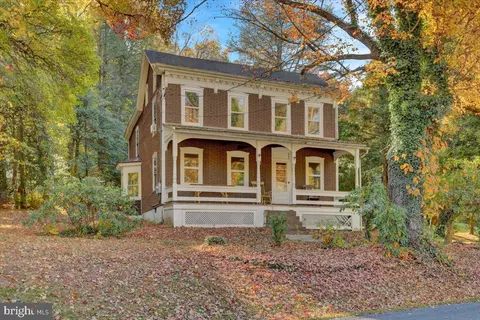 562 Wyomissing Rd, Mohnton, PA 19540