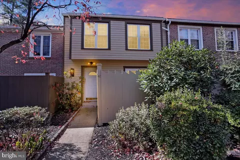 45 Medinah Dr, Reading, PA 19607 photo 3