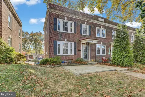 383 Sunset Rd, Reading, PA 19611