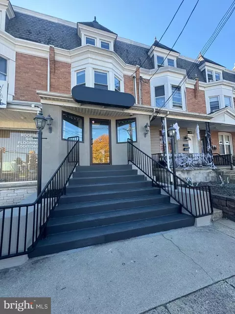 4 W Lancaster Ave, Reading, PA 19607