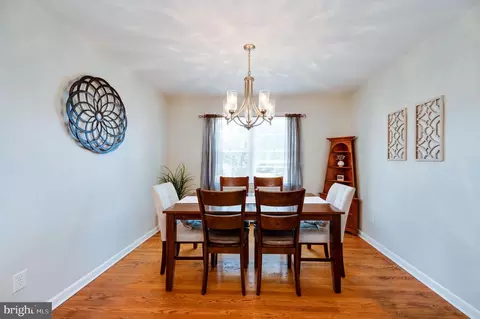 Dining - 4002 Circle Ave, Reading, PA 19606 photo 1 of 2