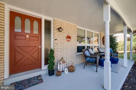 Exterior - 4002 Circle Ave, Reading, PA 19606 photo 6 of 14