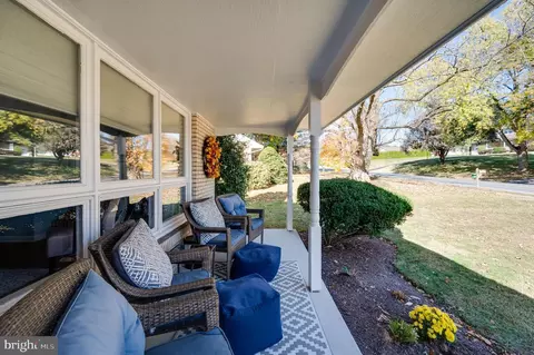 Exterior - 4002 Circle Ave, Reading, PA 19606 photo 7 of 14