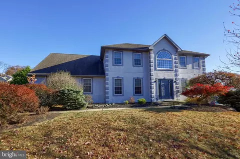 29 Mulligan Dr, Reading, PA 19606