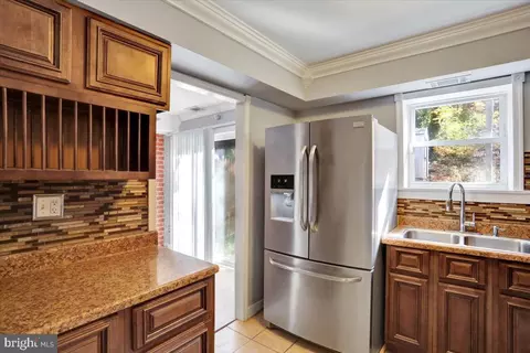 1130 Fox Run, Reading, PA 19606 photo 5