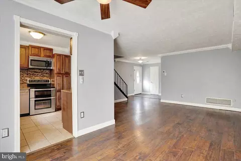 1130 Fox Run, Reading, PA 19606 photo 4